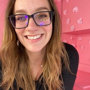 Meet your Posher, Gabrielle